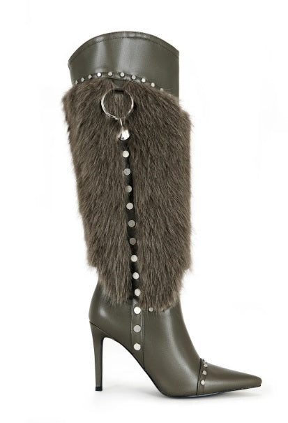 Main Fluffin' Character